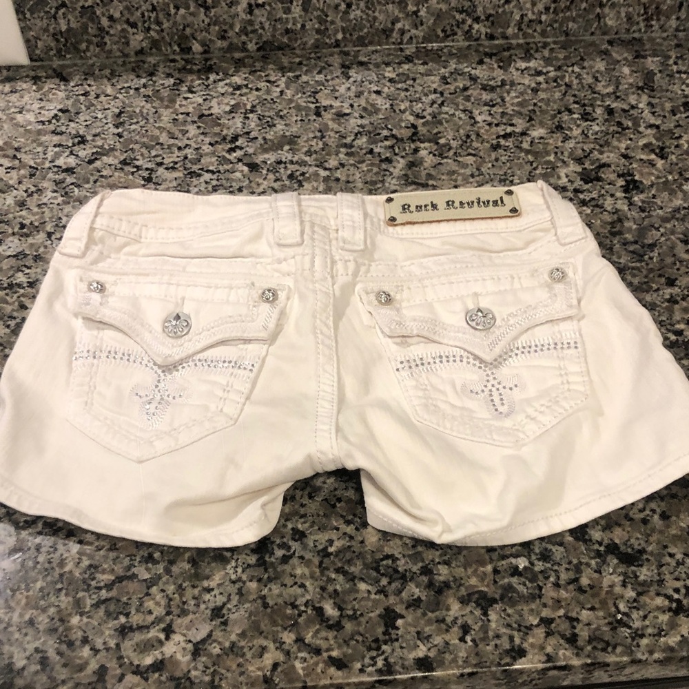 Rock Revival Ivory Jean Shorts with Detailed Pockets